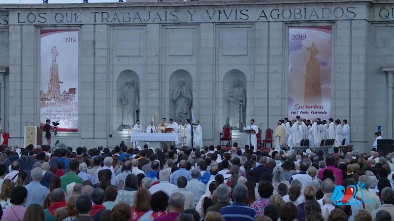 Mons. Urea en la Vigilia del Centenario: la sociedad necesita cristianos llenos del amor del Corazn de Jess