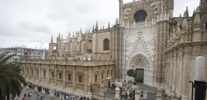 Catedral de Sevilla instala tecnologa para la conservacin preventiva del patrimonio cultural