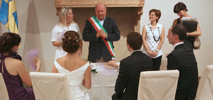 Ms de la mitad de las bodas en Italia son por lo civil