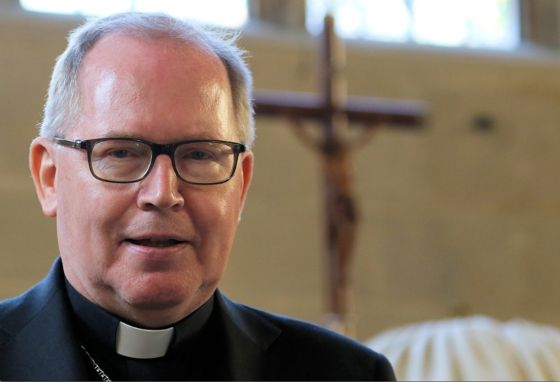 Cardenal Eijk: los sacerdotes deben hablar con claridad sobre el suicidio asistido, es un pecado grave