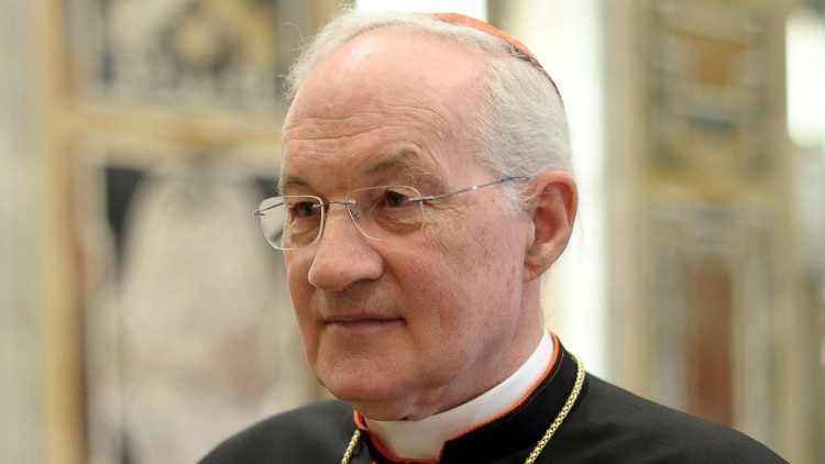 Cardenal Ouellet: La ordenacin de hombres casados no es una solucin para la escasez de sacerdotes