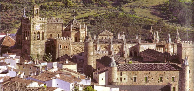 Mons. Cerro cree que es cuestin de tiempo que el Monasterio de Guadalupe pase a depender de la Iglesia en Extremadura