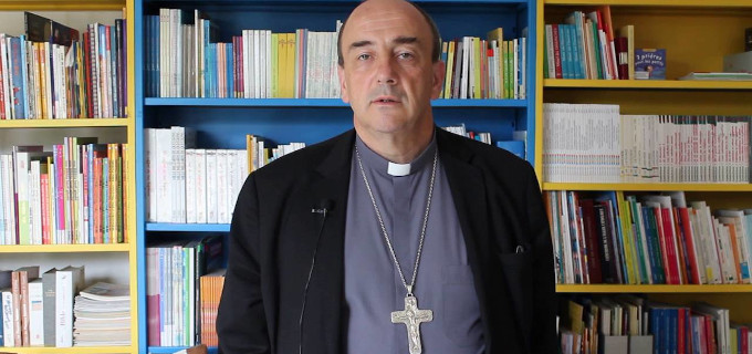 La Permanente de los obispos franceses recomienda adaptar los certificados de bautismo a la ideologa de gnero
