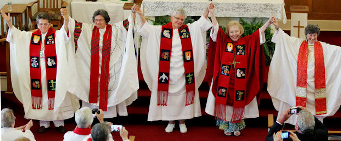 Obispos alemanes abogan por revisar la ordenacin sacerdotal de las mujeres