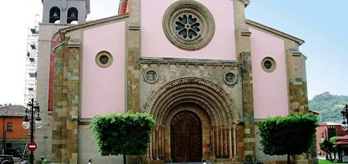 Cuatro jvenes profanan una parroquia de la localidad asturiana de Langreo