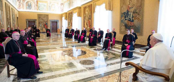 Obispo francs da positivo por coronavirus tras su visita ad limina a Roma