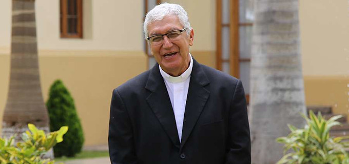 Al arzobispo de Lima prohbe a sus parroquias y religiosos pedir donaciones para ayudar a afectados por coronavirus