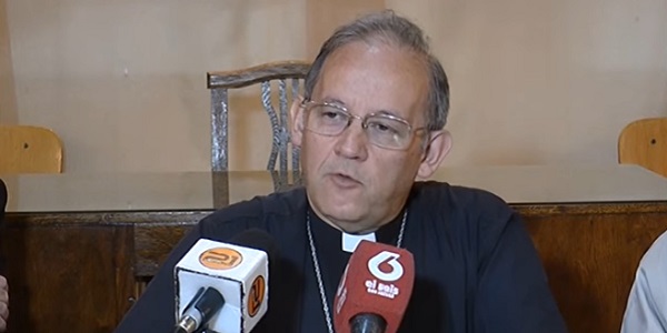 Monseor Taussig reafirma el cierre por parte de Roma del Seminario San Rafael y manda a los seminaristas a casa