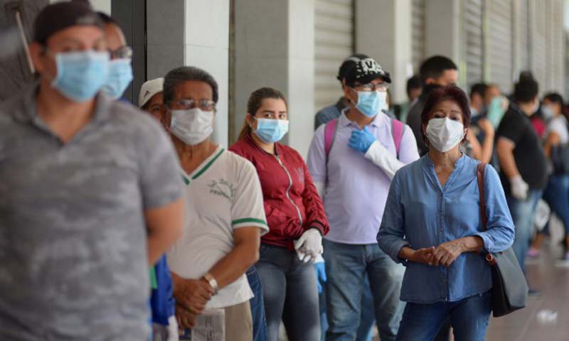 Arzobispo de Guayaquil pide evitar desinformacin y quedarse en casa: hay muchos enfermos y fallecidos por COVID-19 y la Iglesia no les abandona