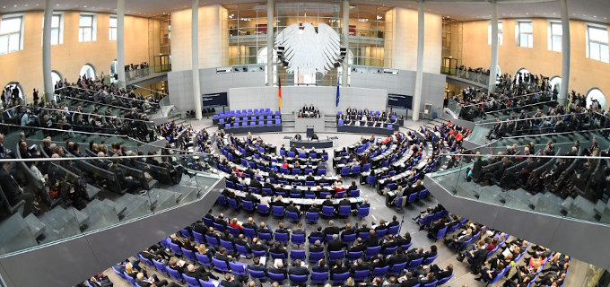 El Parlamento alemn aprueba una ley que prohbe los tratamientos de conversin de homosexuales
