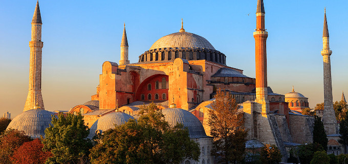 El gobierno turco justifica convertir Santa Sofa en Mezquita con el ejemplo de la Catedral de Crdoba