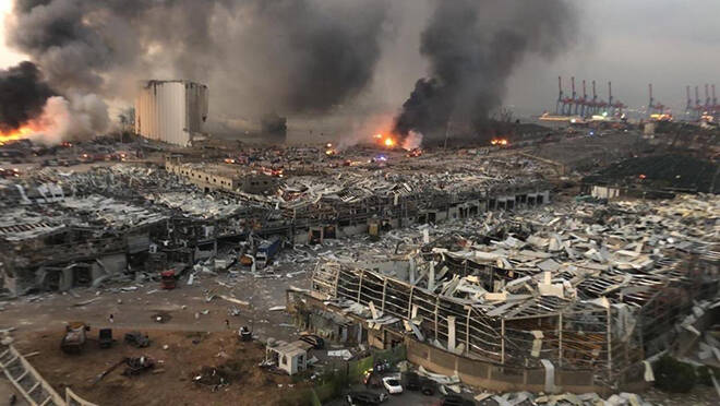 El Papa reza y pide que se rece por las vctimas de la horrible explosin de ayer en Beirut