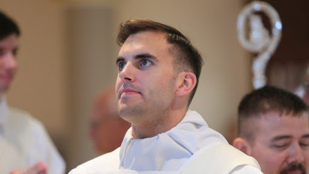 Otro sacerdote descubre que su bautismo tampoco fue vlido