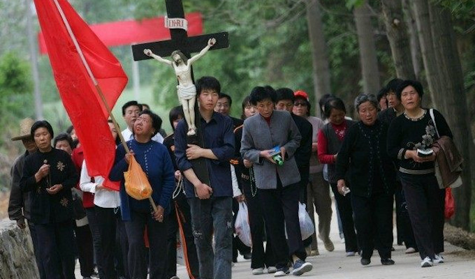 La dictadura china increment la persecucin de cristianos antes de ampliar su acuerdo con el Vaticano