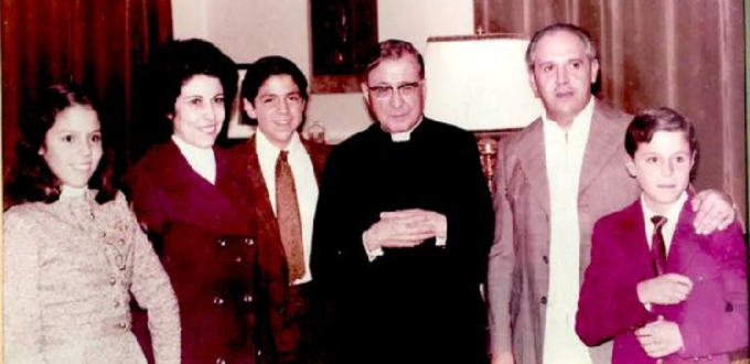 Aniversario de la fundacin del Opus Dei: Testimonio de Abraham Zavala