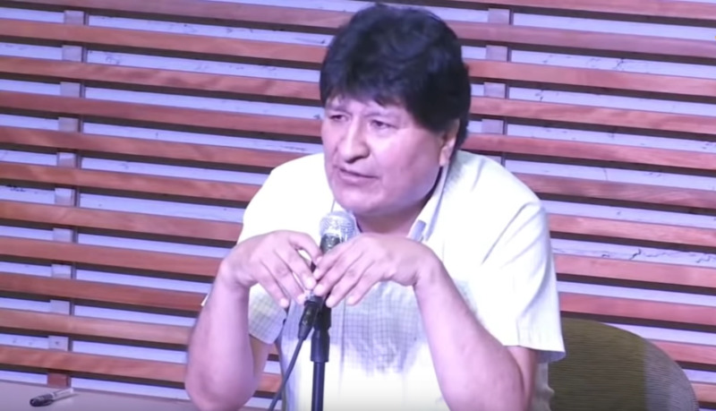 Evo Morales dice que el Papa le telefone para felicitarle por la victoria de Luis Arce