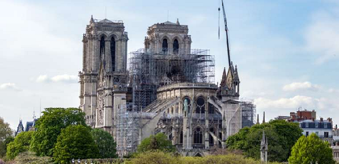El coro de Notre-Dame regresar a la catedral daada por el fuego para un concierto de Navidad