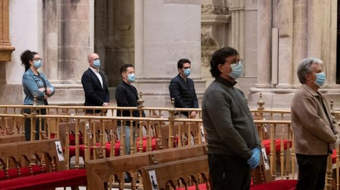 Castilla y Len prohbe la asistencia de ms de 25 personas a celebraciones religiosas