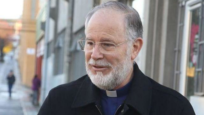 El obispo de Magallanes pide a los fieles ir a Misa a pesar de la prohibicin de las autoridades chilenas