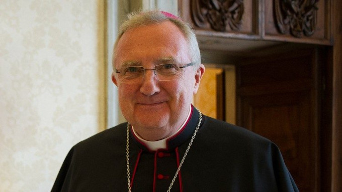 El cardenal electo Roche critica a quienes quieren celebrar la forma extraordinaria del rito latino