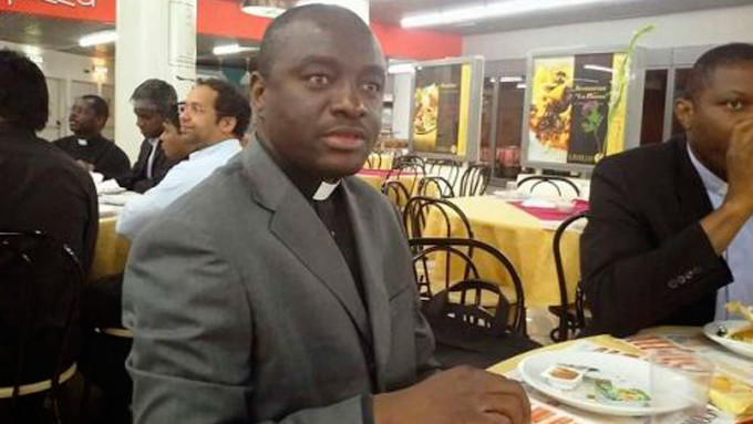Liberan al vicario general de la dicesis camerunesa de Mamfe