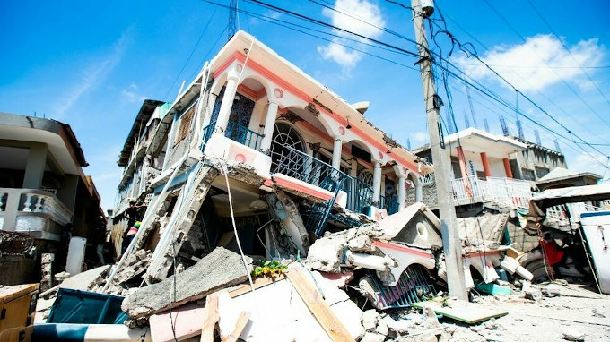 La Iglesia vuelve a volcarse en la ayuda a Hait tras el terremoto del sbado