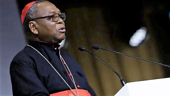 El cardenal Onaiyekan recuerda que no se debe comulgar en pecado mortal, lo cual incluye a los polticos proabortistas