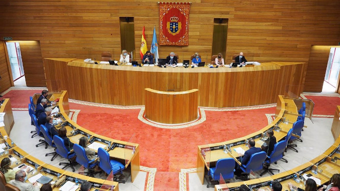 Voto unnime en el parlamento de Galicia a favor de garantizar el «derecho» a abortar