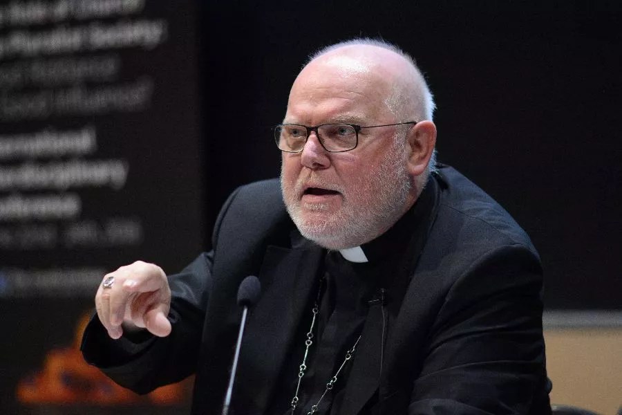 El cardenal Marx conmocionado y avergonzado por el informe de abuso de Munich
