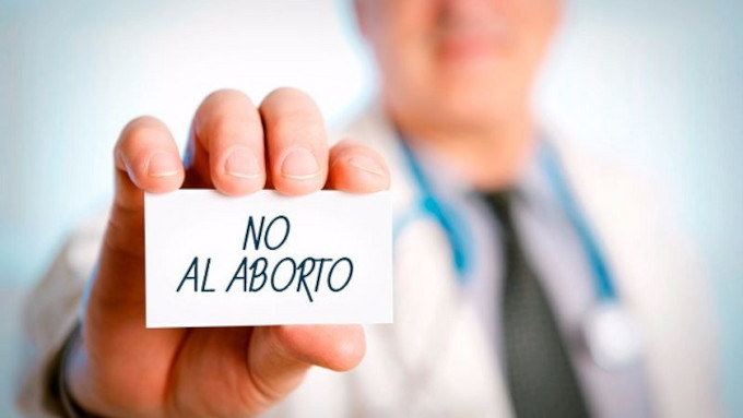 1 de cada 25 mujeres que toman la pldora abortiva acaba en urgencias