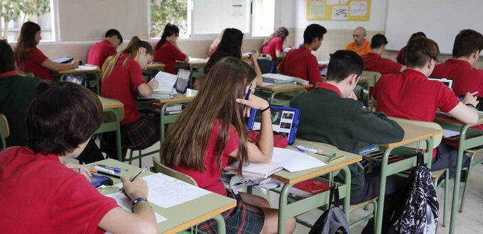 Podemos quiere acabar con la escuela concertada en Espaa