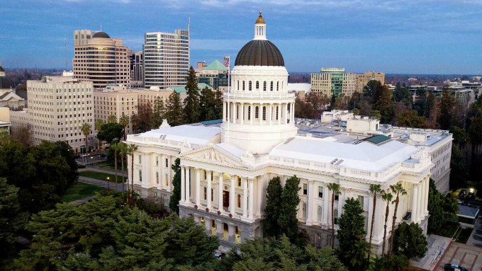 Miles de evanglicos se plantan hoy ante el Capitolio de California para protestar por la ley que despenaliza el infanticidio