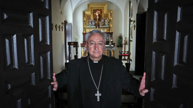 Mons. Rico Pavs: «Las Hermandades son hoy en da espacios de Iglesia donde se transmite la fe»