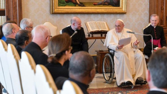 El Papa a los anglicanos: Sentimos que son valiosos compaeros de viaje