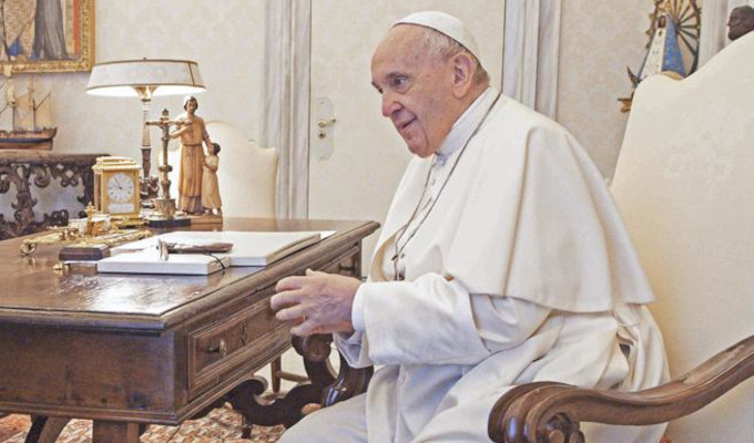 El Papa ha pedido entrevistarse con Putin y asegura que Orbn le dijo que el 9 de mayo acabar la guerra en Ucrania