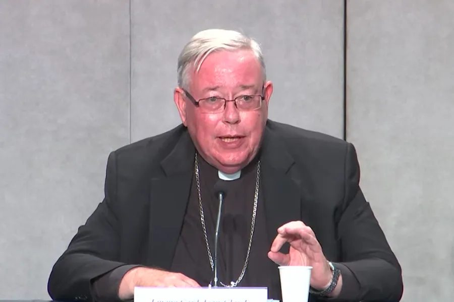 El Cardenal Hollerich dice ahora que la doctrina de la Iglesia sobre homosexualidad no cambiar en el Snodo