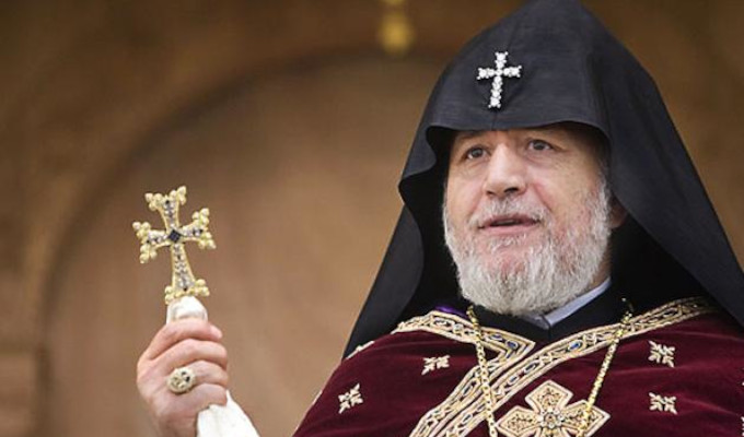 El Catholicos Karekin II pide a la comunidad internacional que ayude a Armenia tras la nueva agresin de Azerbaiyn