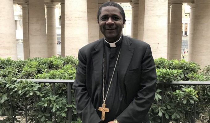 El Arzobispo de Bamenda lanza una batera de medidas pastorales para garantizar los frutos de un Ao de la Eucarista