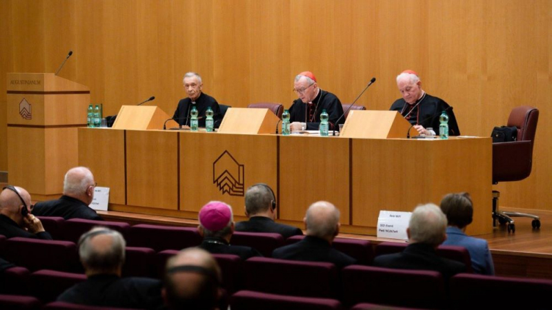 La Santa Sede publica los demoledores informes de los cardenales Ladaria y Ouellet sobre el snodo alemn