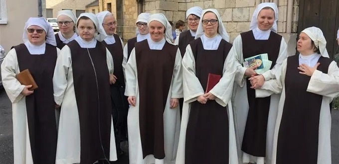 La nica comunidad religiosa del mundo con hermanas con sndrome de Down busca hermanas estadounidenses que apoyen su alegre misin