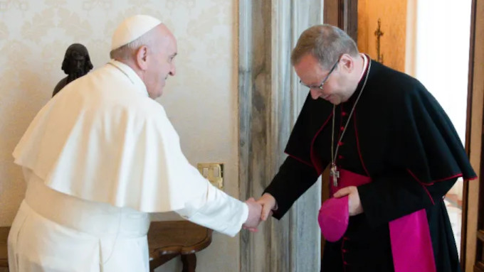 El Papa asegura estar preocupado por la deriva cismtica de la Iglesia en Alemania