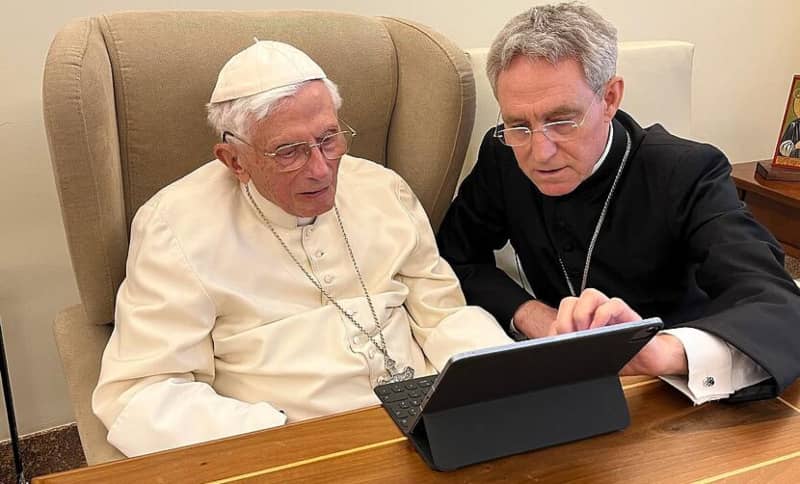 Monseor Gnswein sobre Benedicto XVI: Lo echar mucho, mucho de menos