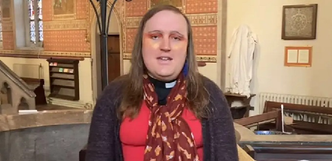 Primer sacerdote no binario en la Iglesia Anglicana