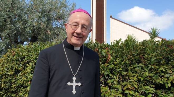 Mons. Bruno Forte: Los masones estn en estado de pecado grave. No hay comunin para ellos