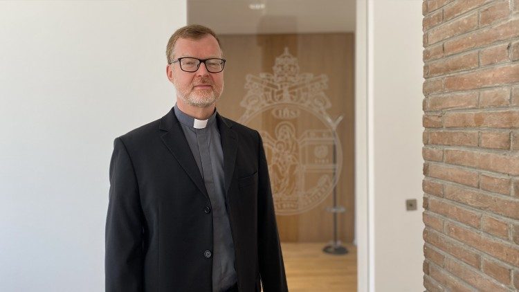 El jesuita Hans Zollner dimite de la Pontificia Comisin para la Proteccin de Menores