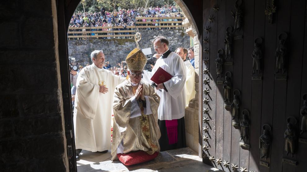 El obispo de Santander da inicio al Ao Jubilar Lebaniego