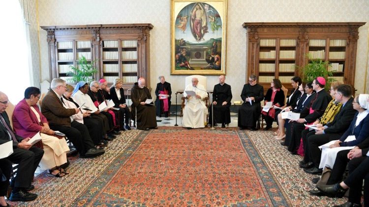El Papa propone una espiritualidad de reparacin de los abusos a menores