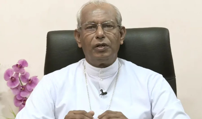 Laicos de la India queman una circular de su administrador apostlico sobre la liturgia