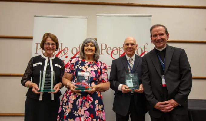 Los obispos de EE.UU anuncian los ganadores de los premios Personas por la Vida de este ao