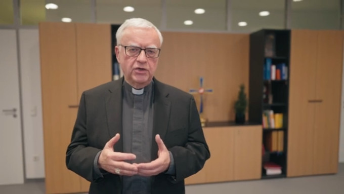 El arzobispo de Berln se basa en Amoris Laetitia para no prohibir la bendicin de parejas no casadas por la Iglesia